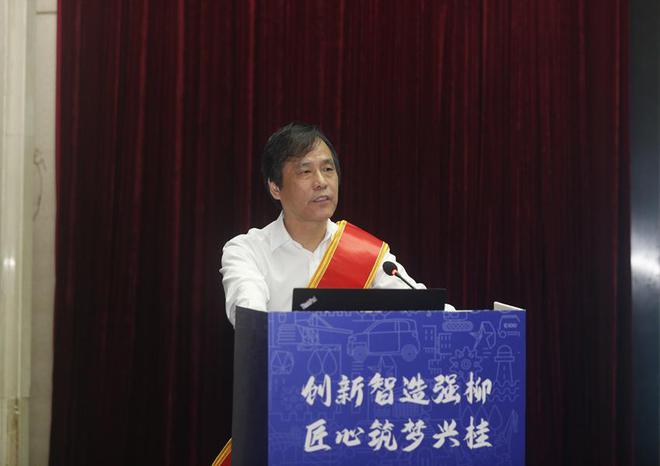 下载 (2).jpg
